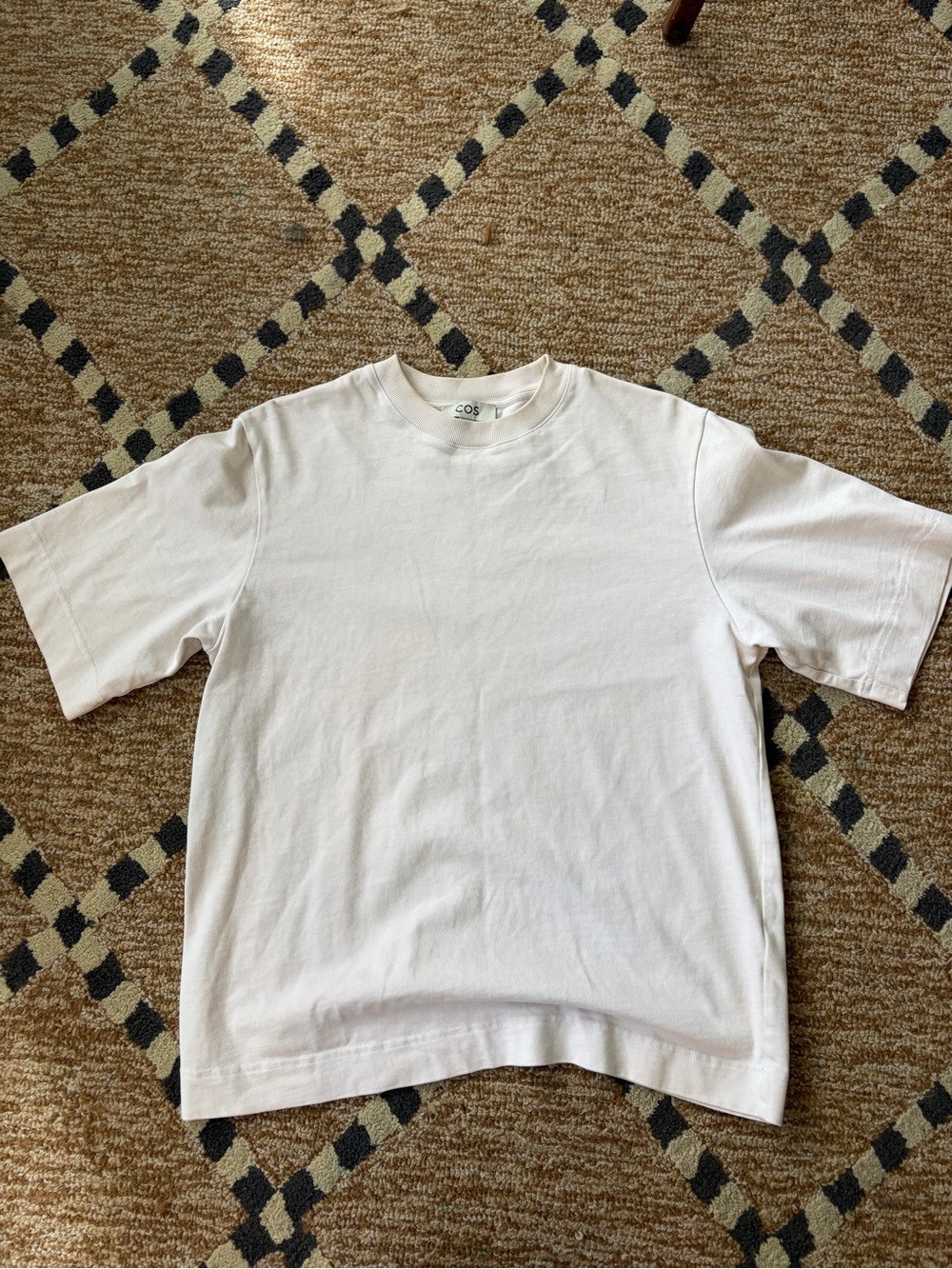 COS Classic White Short-Sleeve Crewneck Tee